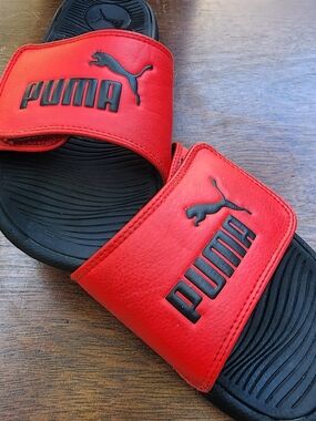 Puma Cool Cat V Slides Red Black Softfoam Adjustable Strap Sandals 5C
